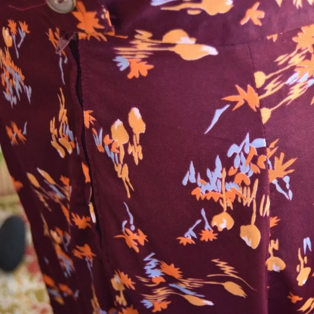 Vintage 70s Burgundy Floral Maxi Skirt M Boho Hippie Prairie Festival